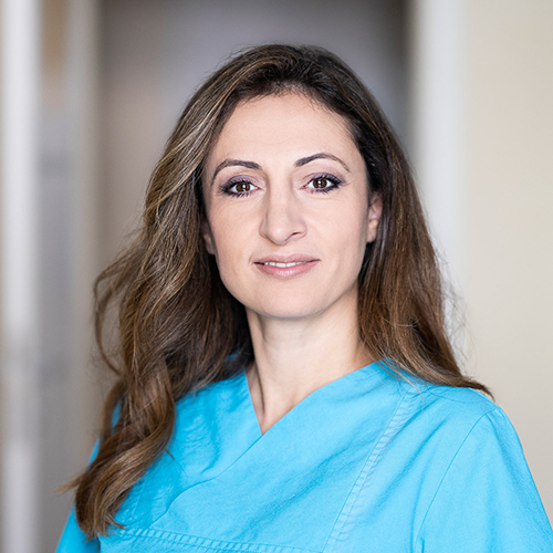 Dr. Lona Mojarrad